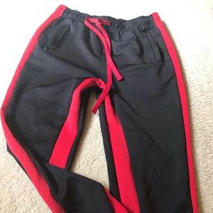 Sz L Black and Red Joggers